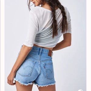 Levi’s 501 high rise denim shorts size 26 Luxor Heat